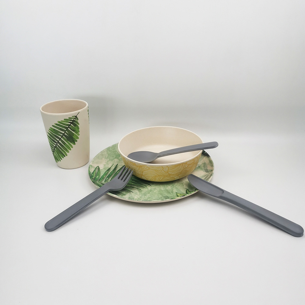 Eco Friendly Kitchenware Cutlery Set - Forks Spoons Knives Utensils