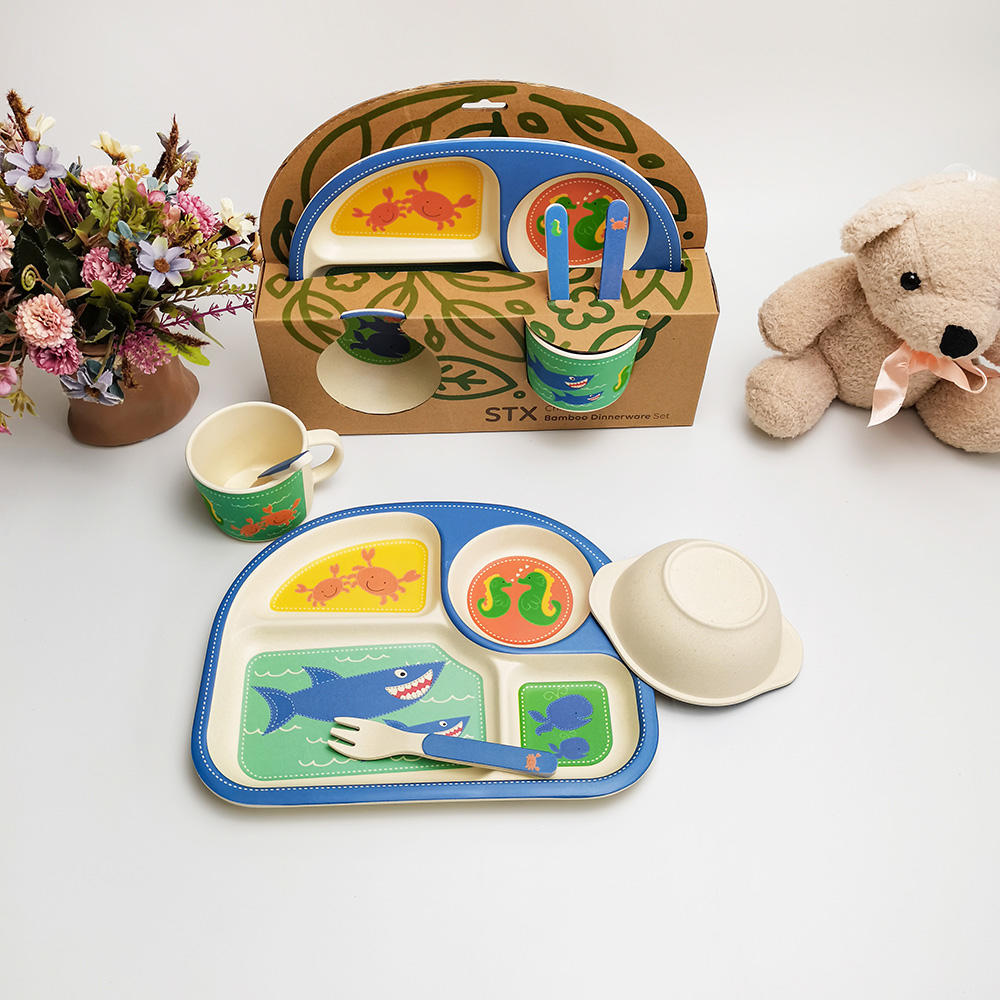 Four parts bamboo fiber tableware set for children cute cartoon pattern bowl and spoon set for baby dinner plate