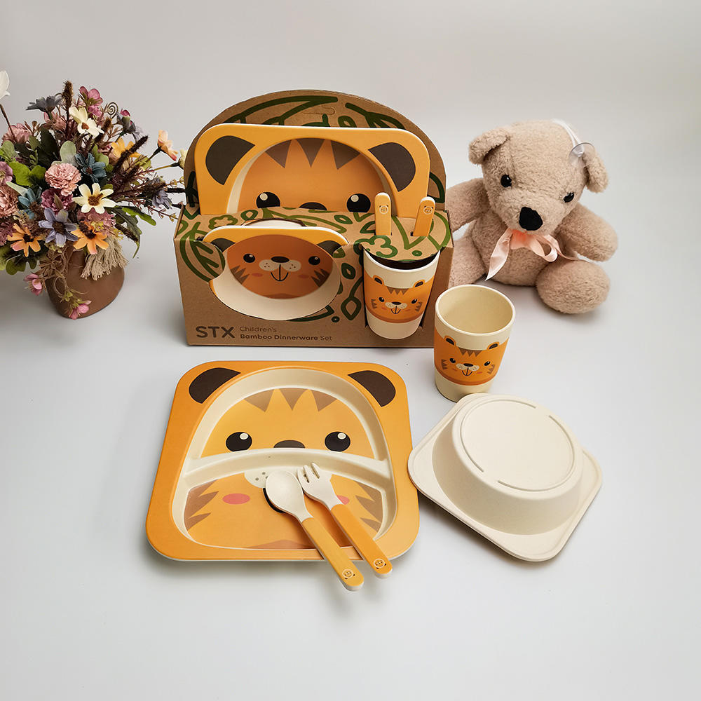 Cartoon bamboo fiber family baby lovely auxiliary food plate creative kindergarten children eat separated dinner plate food grade five pieces set