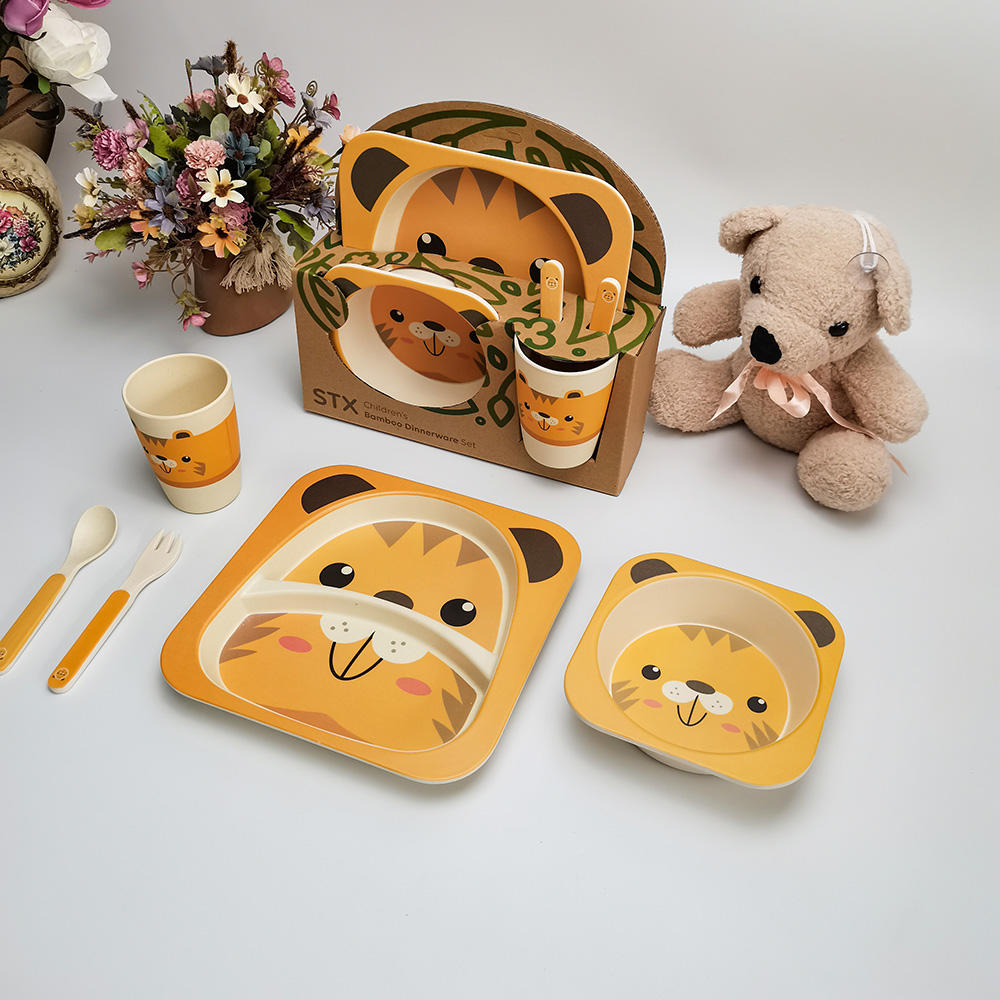 Cartoon bamboo fiber family baby lovely auxiliary food plate creative kindergarten children eat separated dinner plate food grade five pieces set
